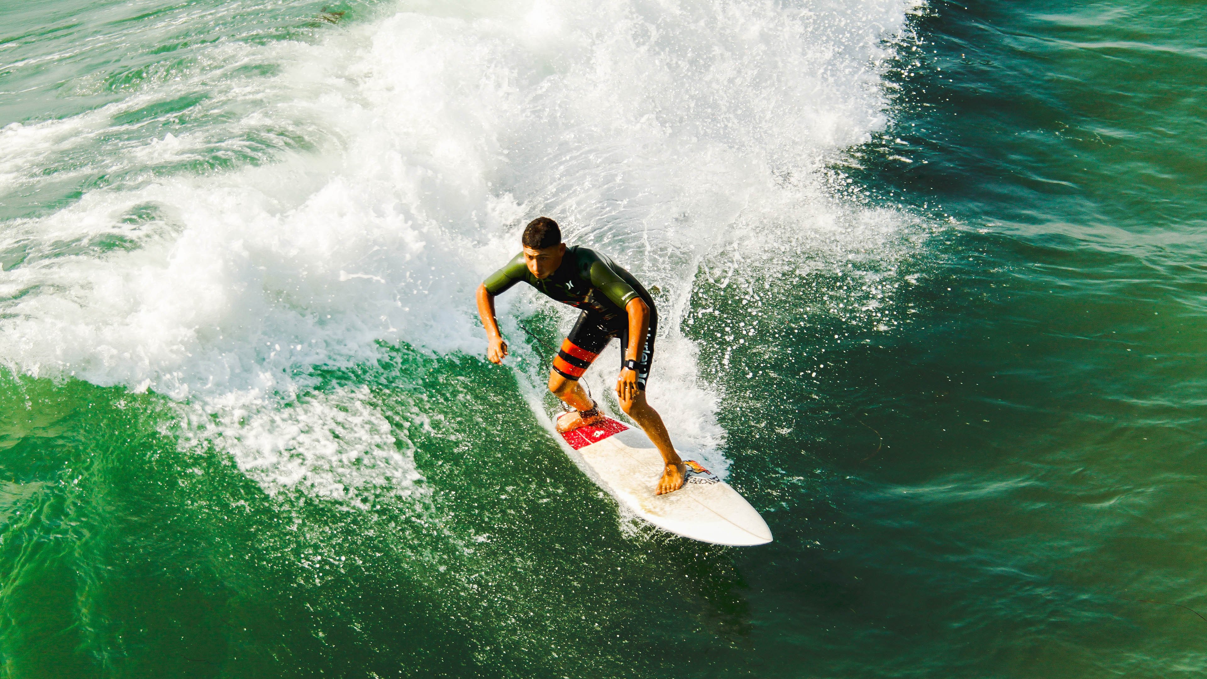 Karsa连续二十场比赛得分突破纪录，掘金挑战极限！